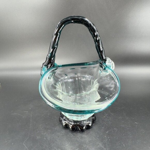Hand Blown Glass Basket Bowl With Dark Green Edges Handle And Clear Center VTG - Picture 13 of 15